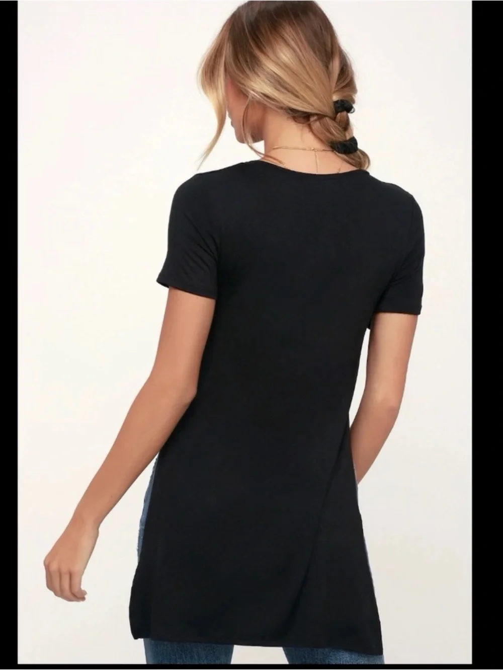 Lulu's Black Short-Sleeve Side-Slit Crewneck Top
Long length - Picture 3 of 5